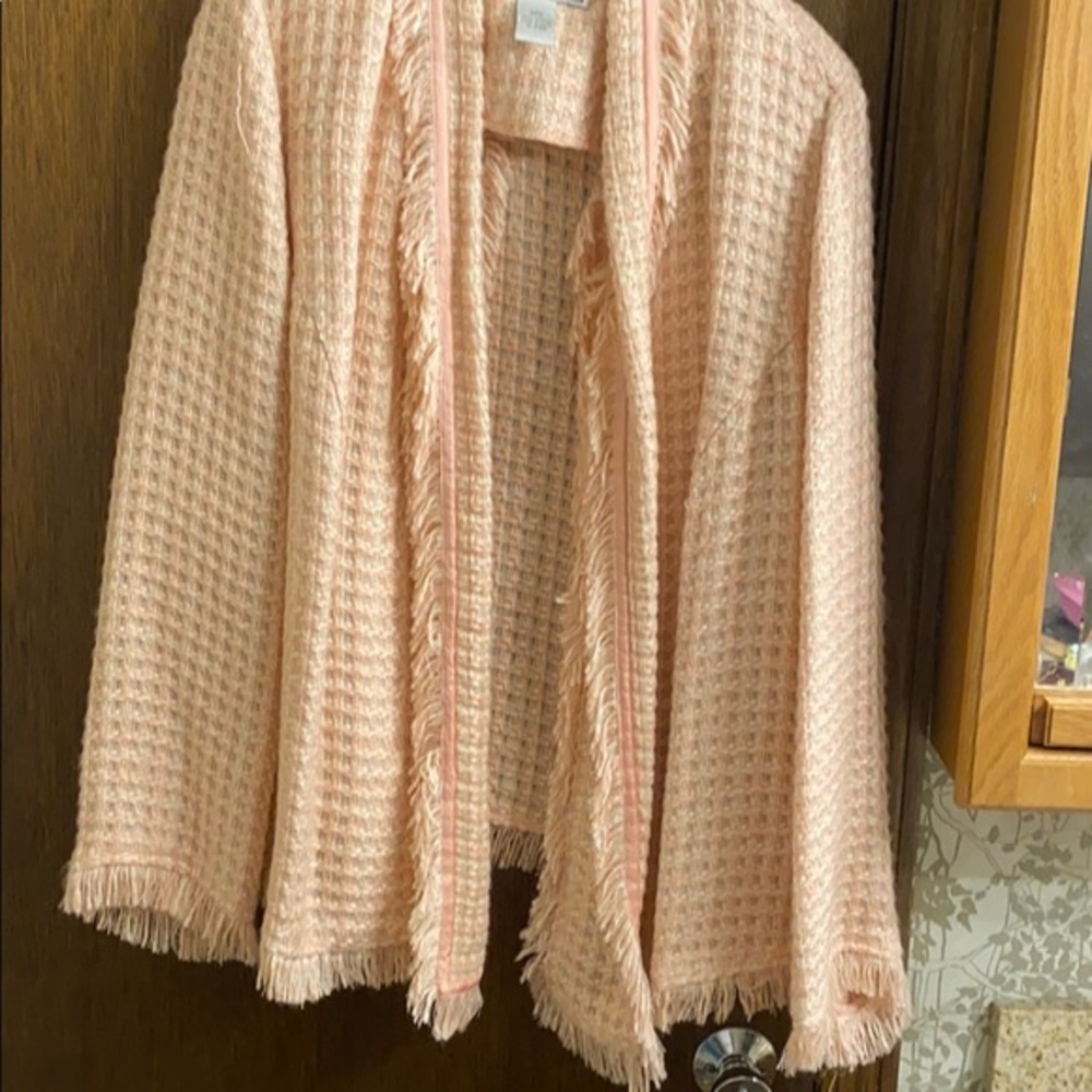 Lovely tweed jacket in pink SIZE 20 EUC